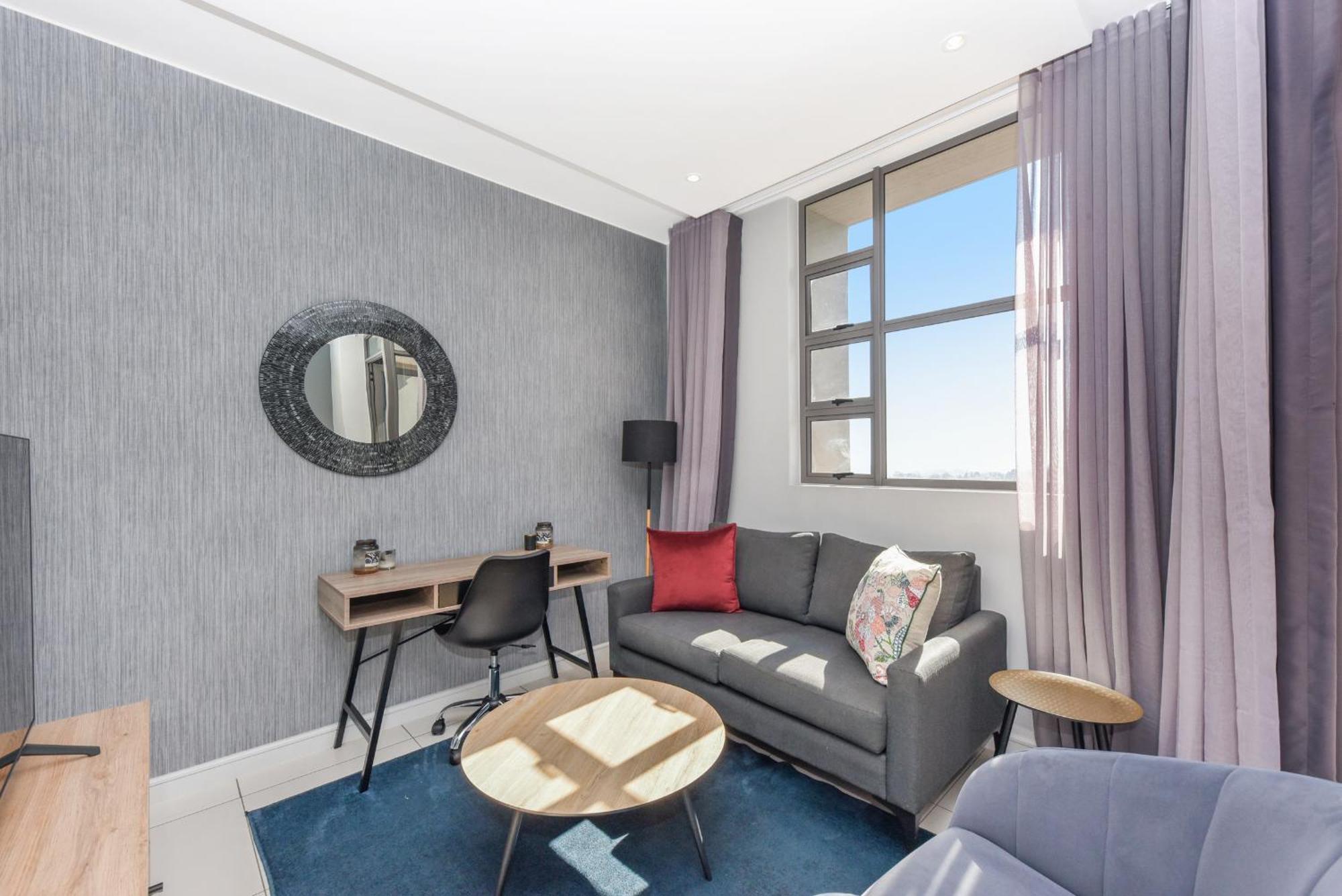 The Median Rosebank Luxury Apartment - Building With Generator Johannesburgo Exterior foto
